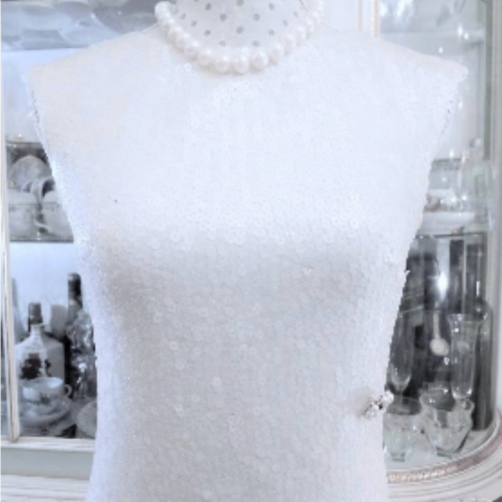 CHANEL vintage White Sheath Wedding Dress